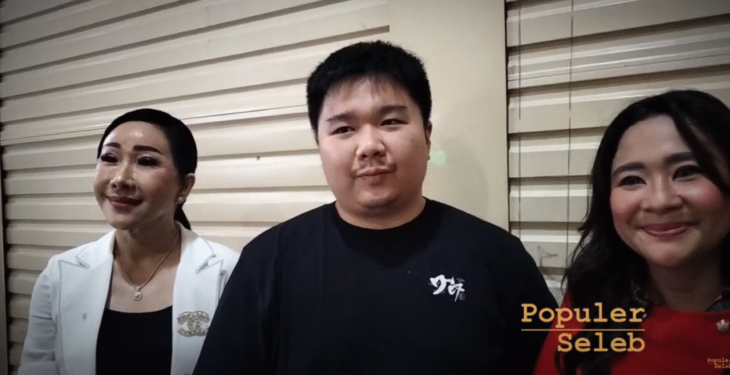 KURANGI POLUSI UDARA, CHIKITA MEIDY AJAK GUNAKAN SEPEDA & MOTOR LISTRIK